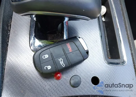 2014 Dodge Charger Se z USA, uszkodzony, nr VIN 2C3CDXBG2EH331660